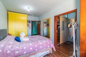 Image 30 - 815148