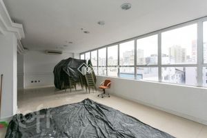 Image 11 - 815169