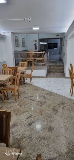 Image 9 - 815188