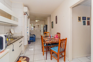 Image 7 - 815732