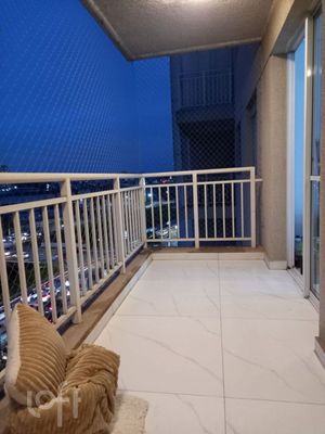 Image 1 - 816423