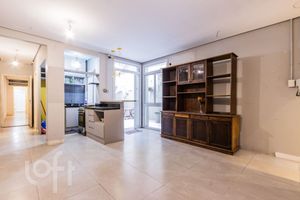 Image 8 - 816429