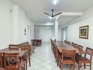 Image 3 - 816704