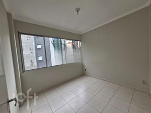 Image 2 - 816704