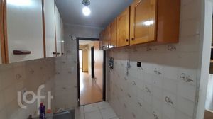 Image 18 - 816705