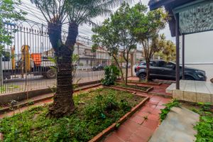 Image 8 - 816765