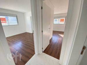Image 17 - 817001