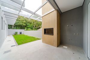 Image 7 - 817448