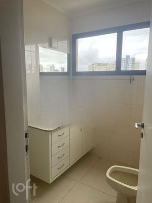 Image 8 - 817499