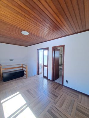 Image 3 - 817783
