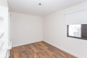Image 43 - 817845