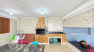 Image 9 - 817862