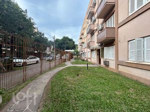 Image 0 - 817932