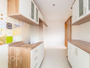 Image 30 - 818013