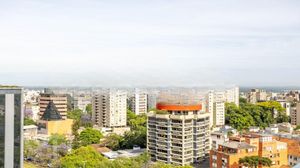 Image 36 - 818128