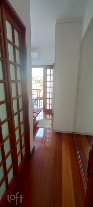 Image 6 - 818143