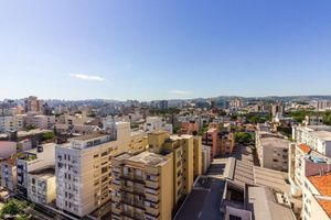 Image 6 - 818318
