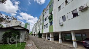 Image 8 - 818356
