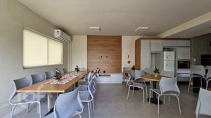 Image 9 - 818356