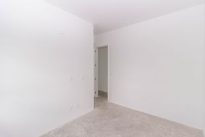 Image 30 - 818395