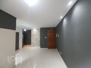 Image 11 - 818622
