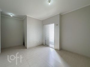 Image 10 - 818668