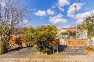 Image 42 - 818722