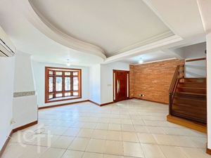 Image 6 - 818725