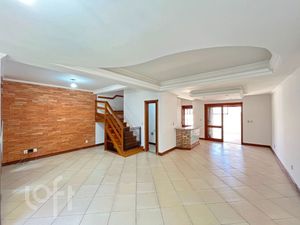 Image 8 - 818725