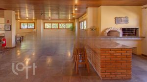 Image 3 - 818749