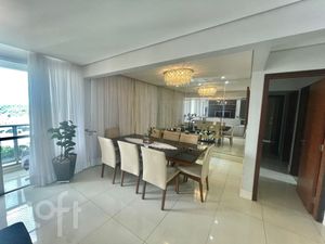 Image 4 - 818772
