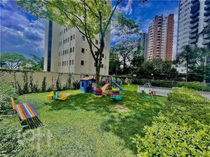 Image 30 - 818772