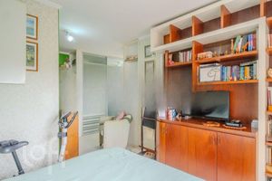 Image 13 - 818837