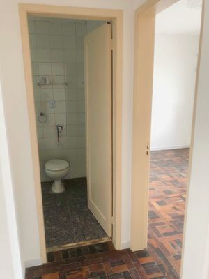 Image 7 - 818855