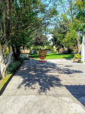 Image 9 - 818860