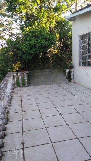 Image 3 - 818860
