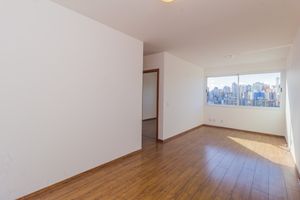 Image 1 - 818911