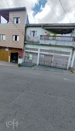 Image 3 - 819018