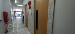Image 9 - 819226