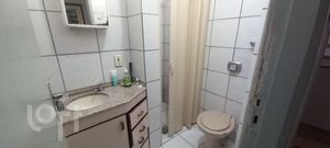 Image 7 - 819226