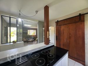 Image 3 - 819277