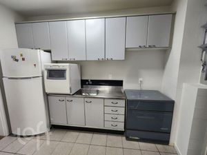 Image 3 - 819365