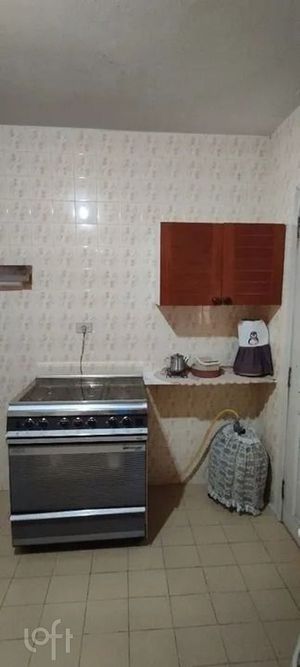 Image 3 - 819556