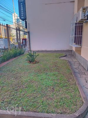 Image 18 - 819628