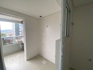 Image 5 - 819699
