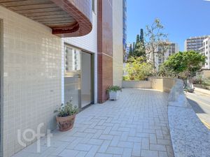 Image 39 - 819786