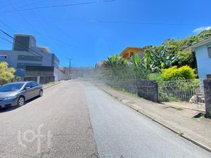 Image 4 - 819870