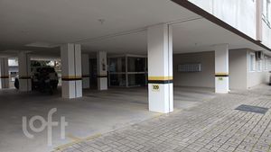 Image 23 - 820326