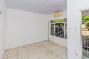 Image 6 - 820374