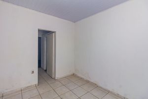 Image 6 - 820374